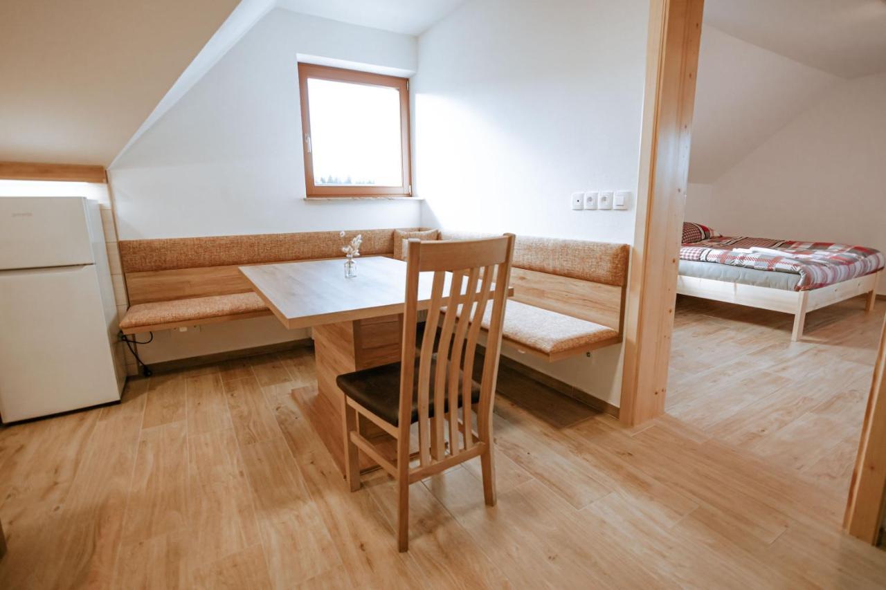 Apartments Cenda Zelezniki Kültér fotó