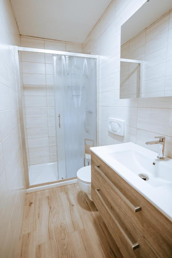 Apartments Cenda Zelezniki Kültér fotó